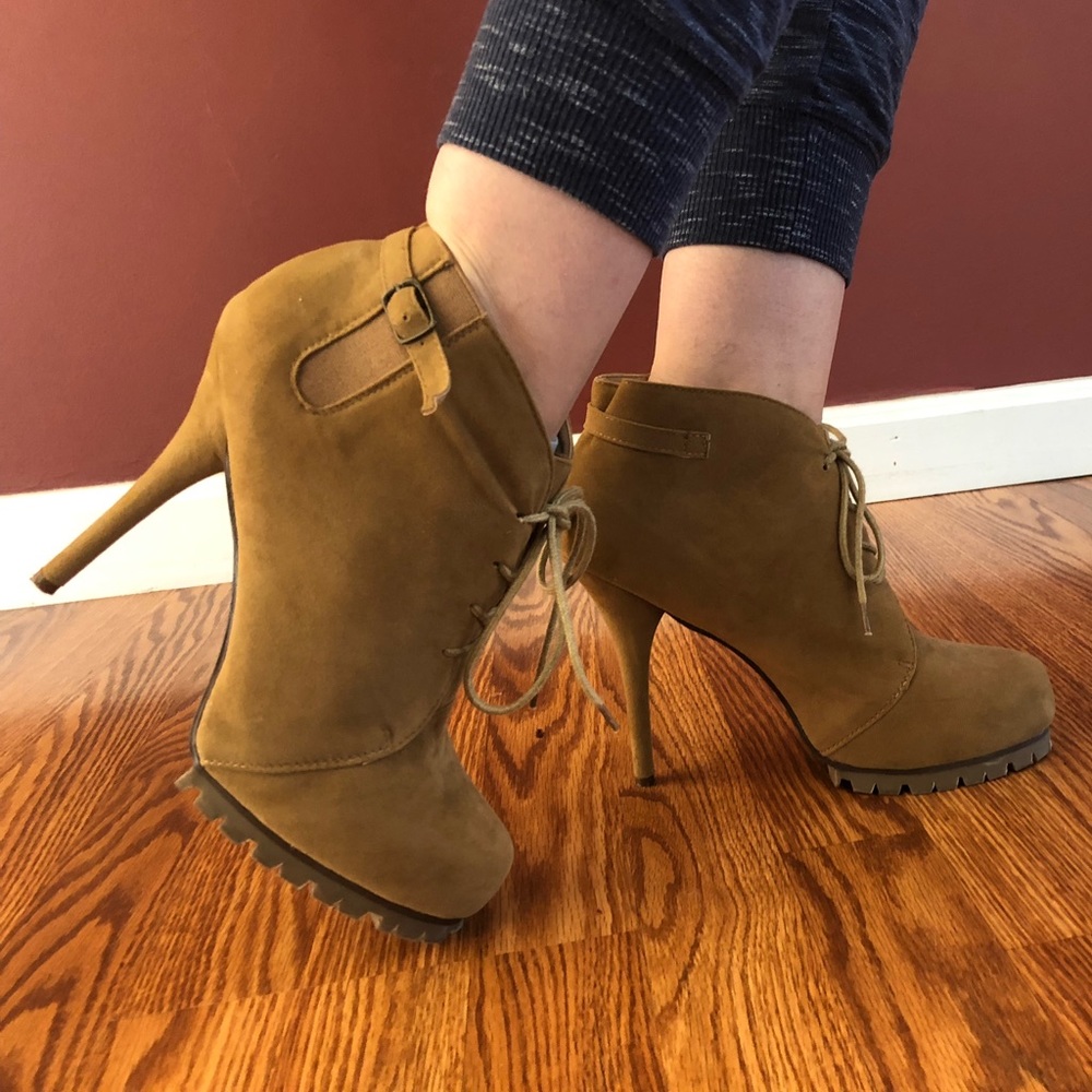 Soft brown lace up ankle boots